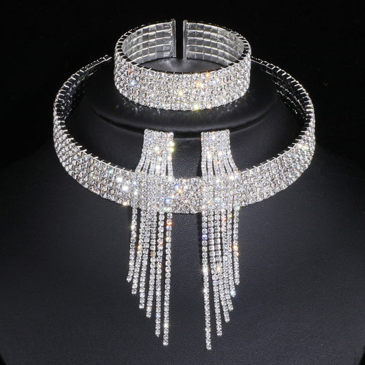 Sparkling Diamond Choker Set – 3-Piece Rhinestone Necklace, Bracelet & Earrings for Women