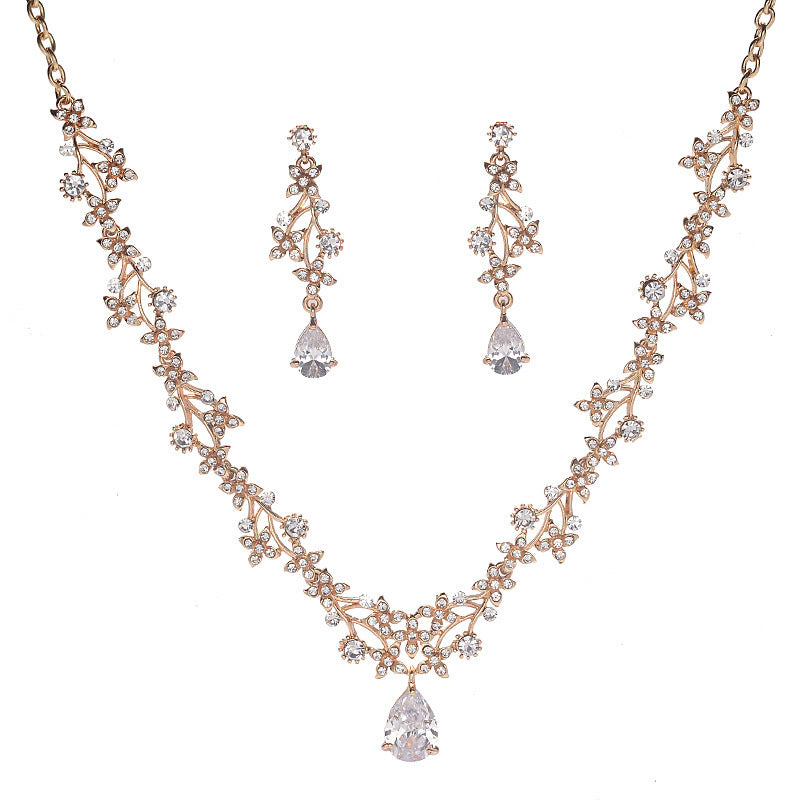 Elegant Diamond & Zircon Jewelry Set – Necklace & Stud Earrings for Wome