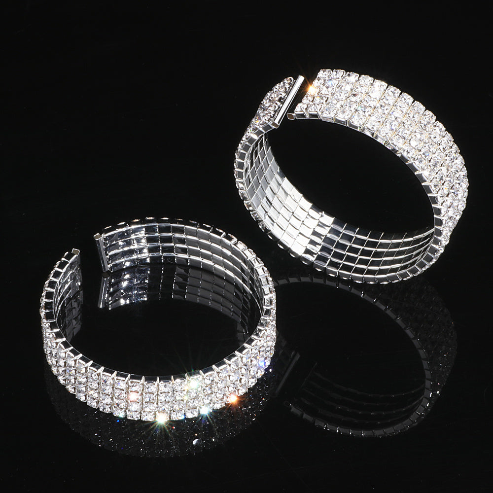 Sparkling Diamond Choker Set – 3-Piece Rhinestone Necklace, Bracelet & Earrings for Women