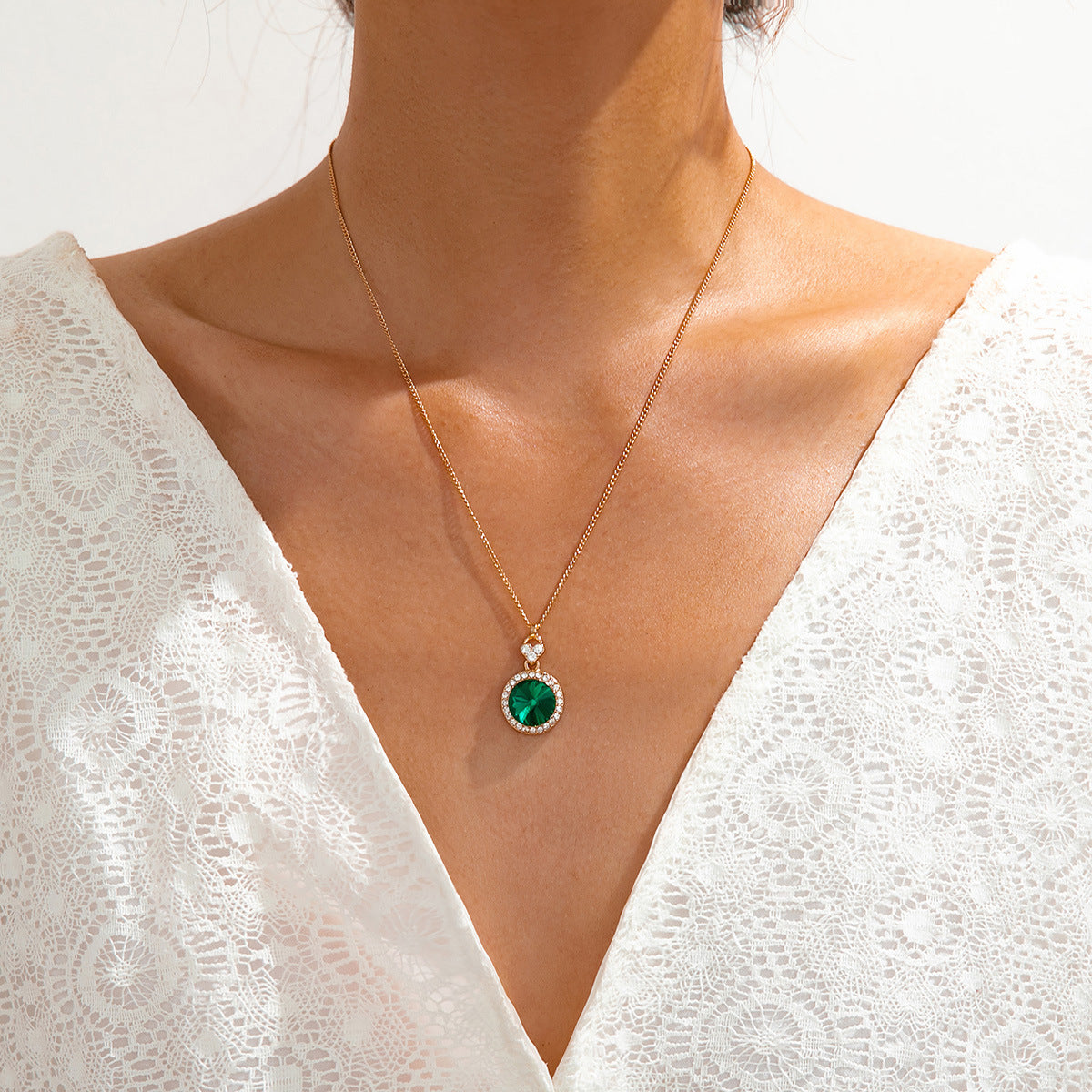 Elegant Round Emerald Jewelry Set – Gold Rhinestone Necklace & Earrings for Women